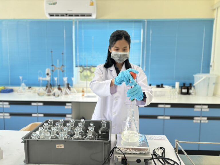 ห้องปฏิบัติการวิเคราะห์เอกชนเลขทะเบียน ว-364